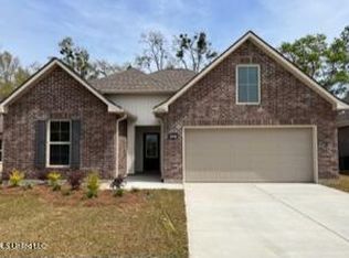 14340 Southern Maple Ave, Gulfport, MS 39503