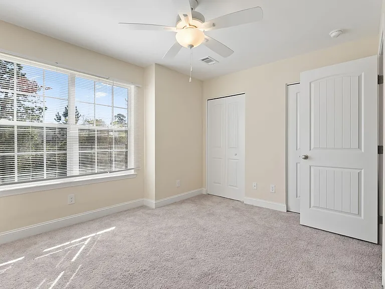 242 Admiration Ave — Photo 15