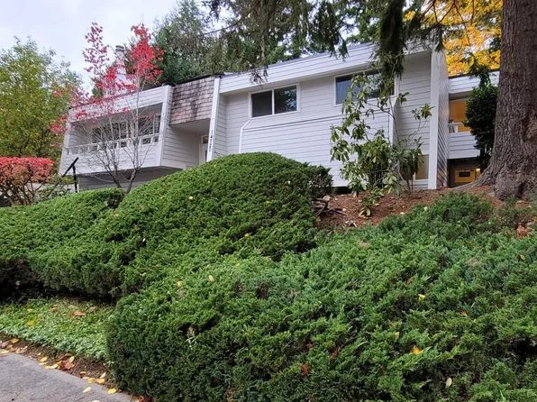 14720 NE 64th St, Redmond, WA 98052