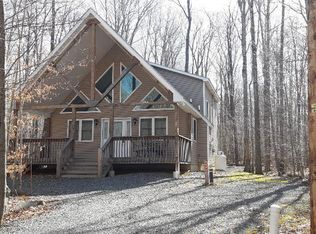 172 Minisink Dr, Pocono Lake, PA