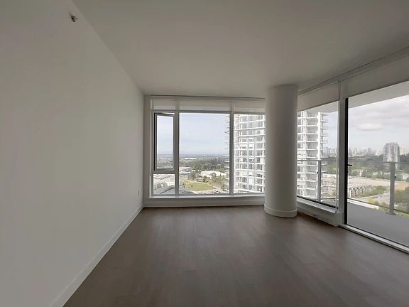 2nd image of 7769 Park Cres