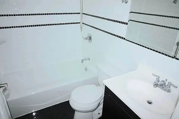 Rented by J Misrahi Realty Corp | media 4