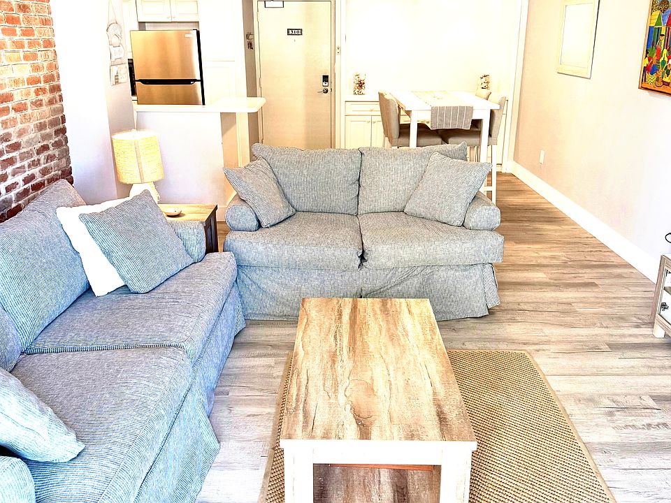 1st image of 380 Seaview Ct APT 310