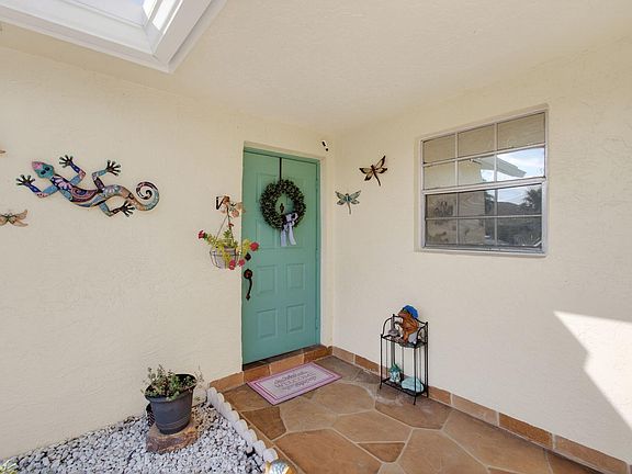2nd image of 5193 Lakefront Boulevard #C