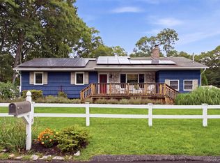 7 Tupelo Street, Manorville, NY 11949