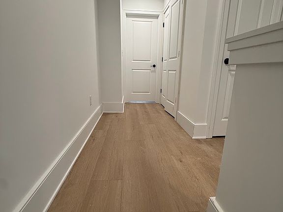 5th image of 1314 William Howard Taft Rd #B