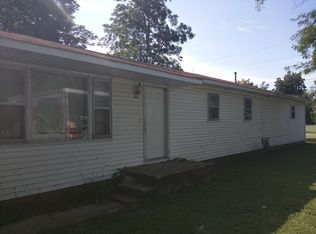 310 Belt, Matthews, MO 63867
