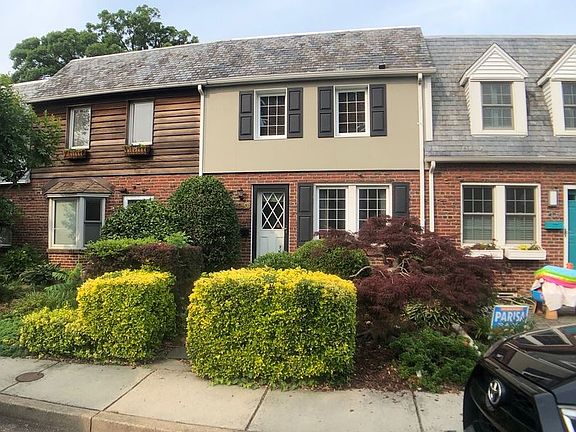 3rd image of 2150 N Brandywine St