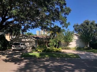 2821 W Fountain Blvd, Tampa, FL 33609