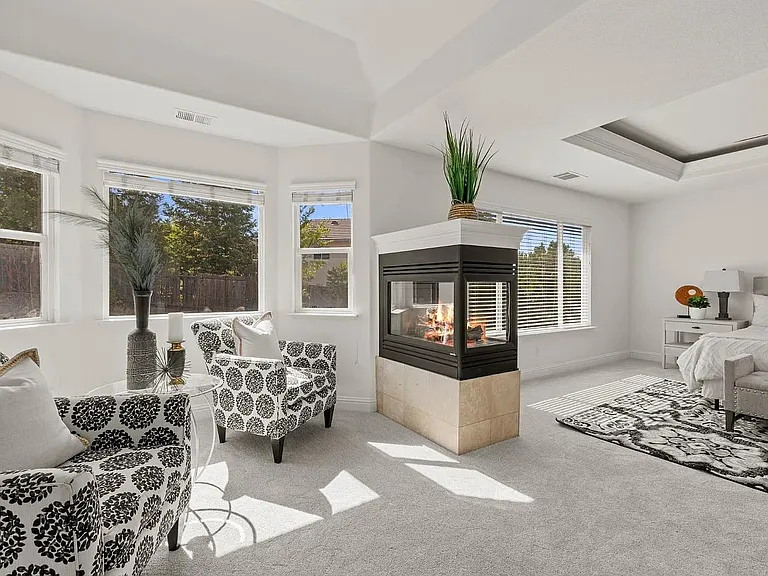 4066 Plateau Cir — Photo 53