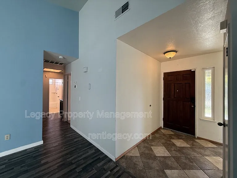 4901 Adorn Ct — Photo 8