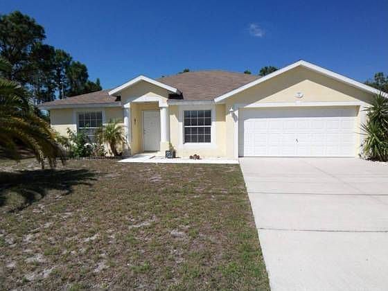 1st image of 61 Broadmoor Ln
