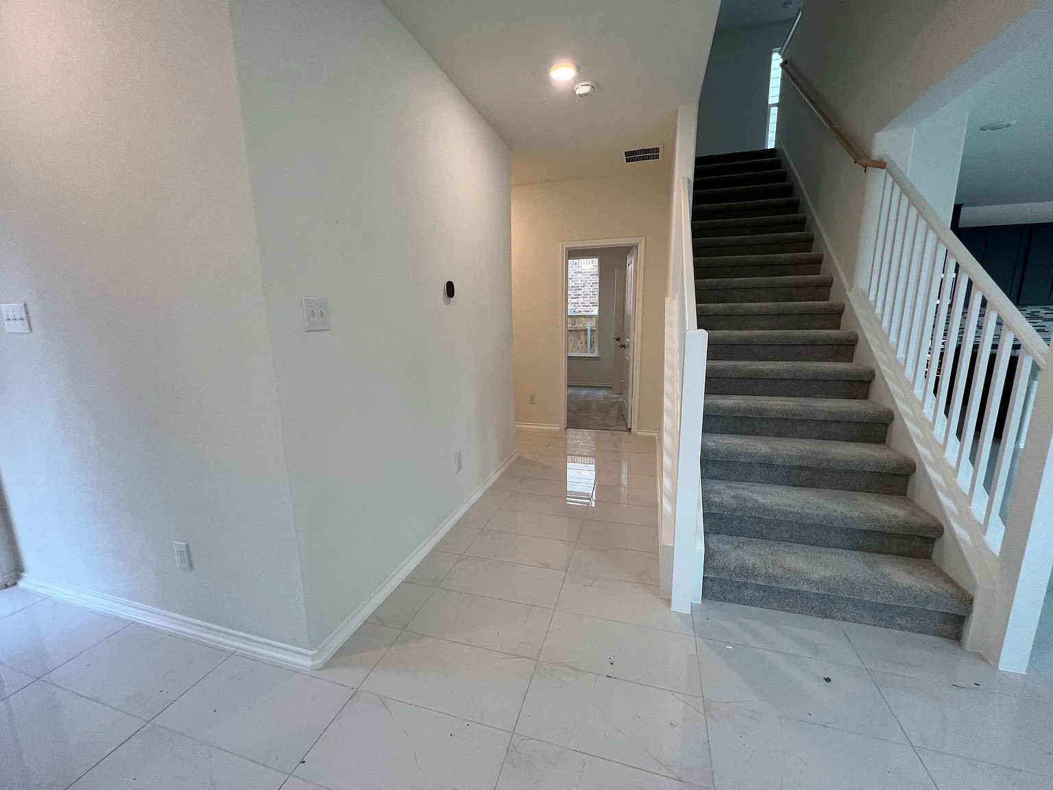 14602 Jackson Browning Ln — Photo 2