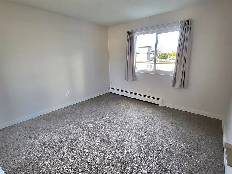 1180 Esquimalt Rd #308 — Photo 12