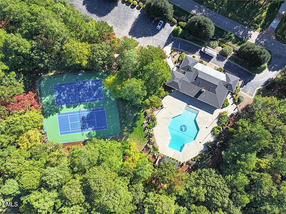 3rd image of 1117 Bentham Dr