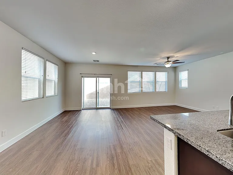 9265 Baylee Bay Ct — Photo 5