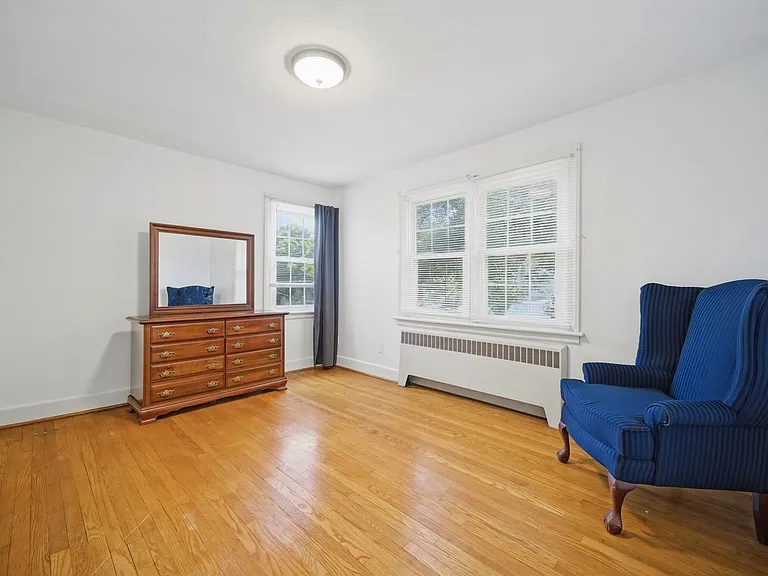 9450 Selby Pl — Photo 21