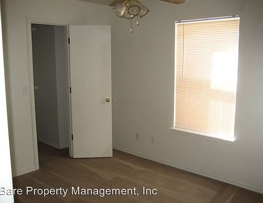 4th image of 2501-2503 Durham Place Ct