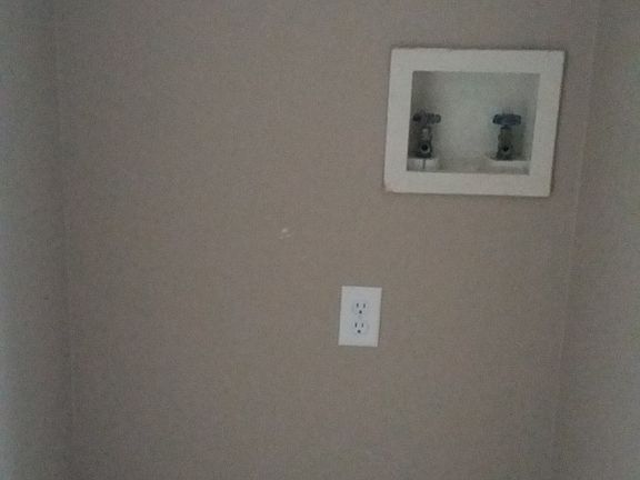 Washer & Dryer Hook ups