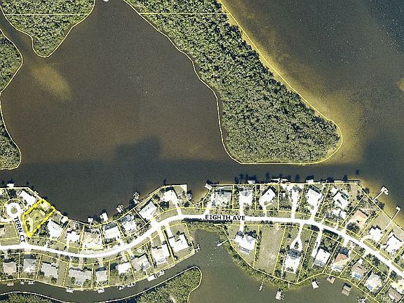 3rd image of 2784 Tern Ct