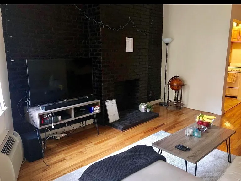 407 E 85th St #4 — Photo 10