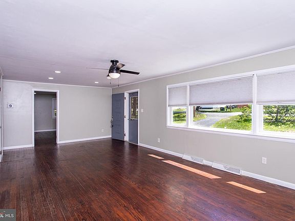 4th image of 20623 Poplar Ridge Rd E