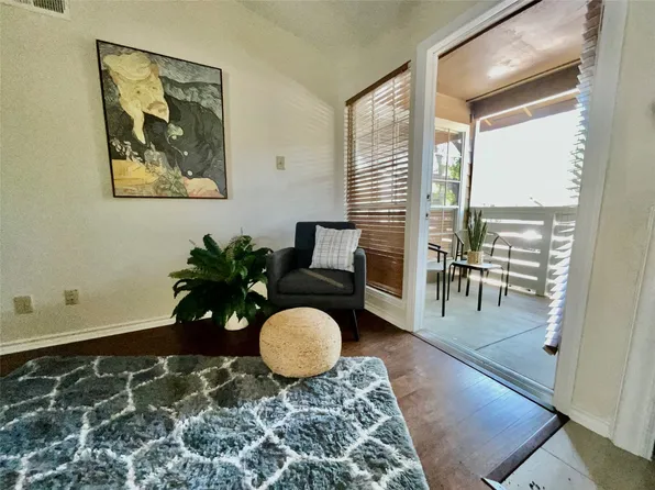 3611 W Northgate Dr #220, Irving, TX 75062