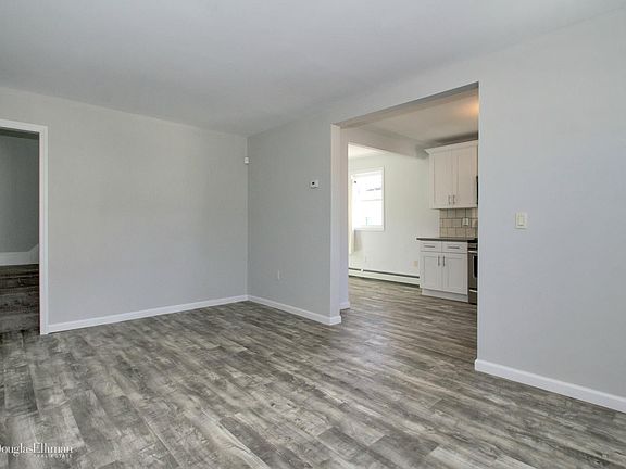 4th image of 54 Parsons Dr