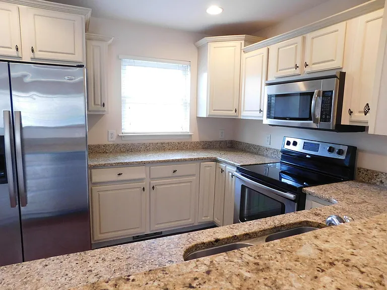 170 Montvale St — Photo 4