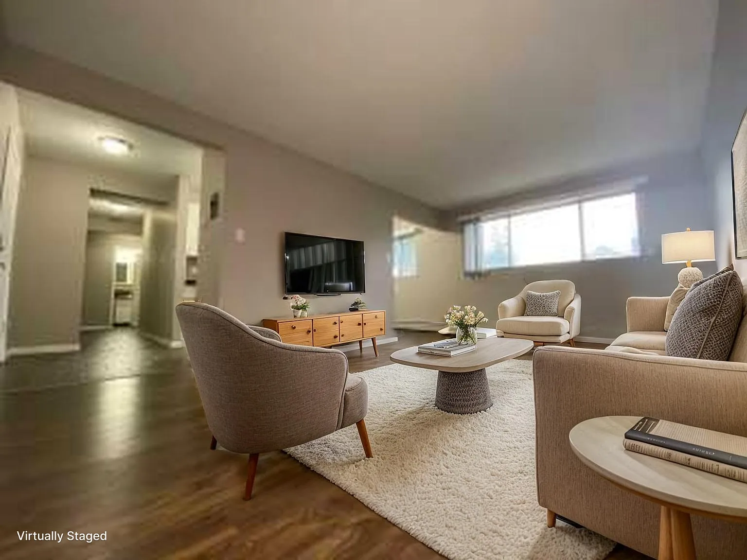 Oliver 4 Apartments — Photo 4