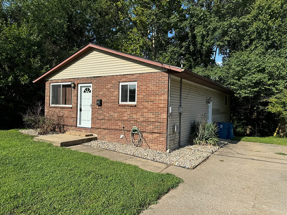 306 Overhill Pl