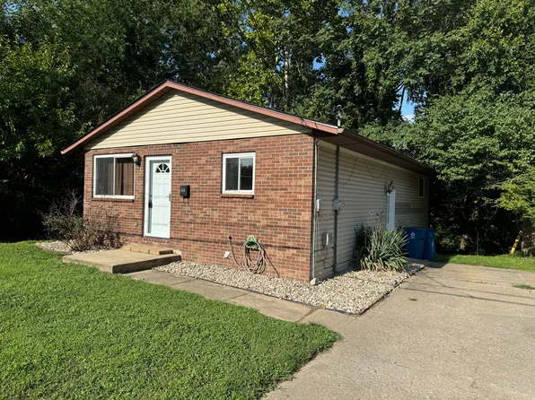 306 Overhill Pl, Alton, IL 62002