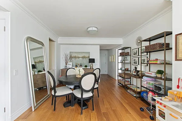 Rented by Compass | media 9