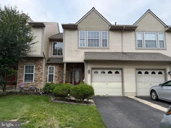 16 Roosevelt Blvd, Berlin, NJ 08009