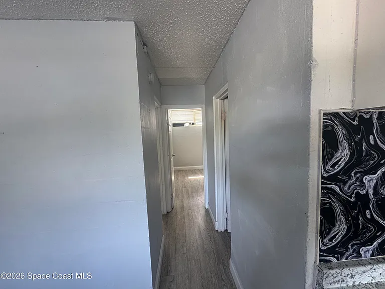 240 Stone St #5 — Photo 4