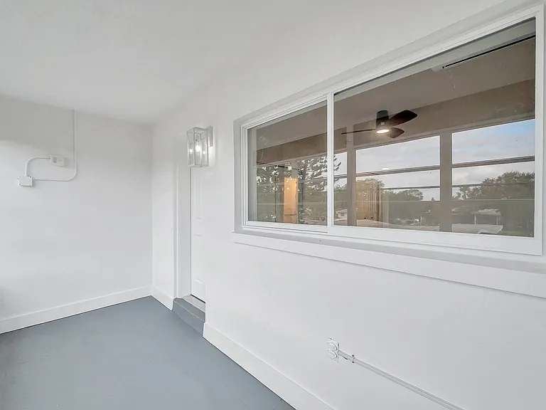 2366 Shelley St #13 — Photo 30