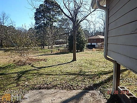 2nd image of 1051 Rock Springs St
