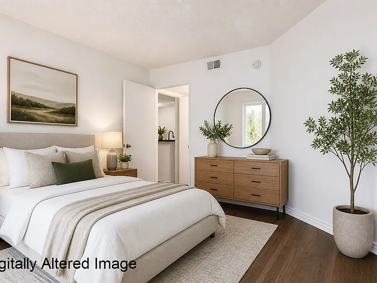 2330 North Cahuenga, LP — Photo 21