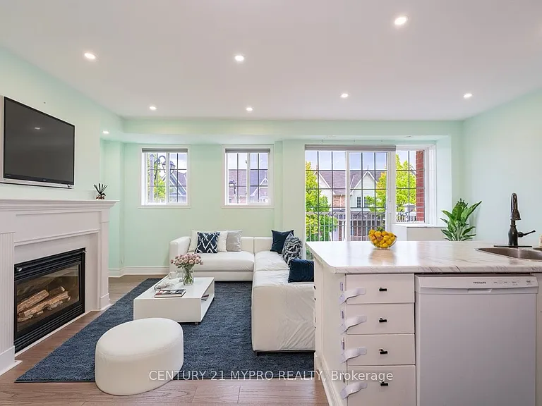 98 Cornell Park Ave #B202 — Photo 8