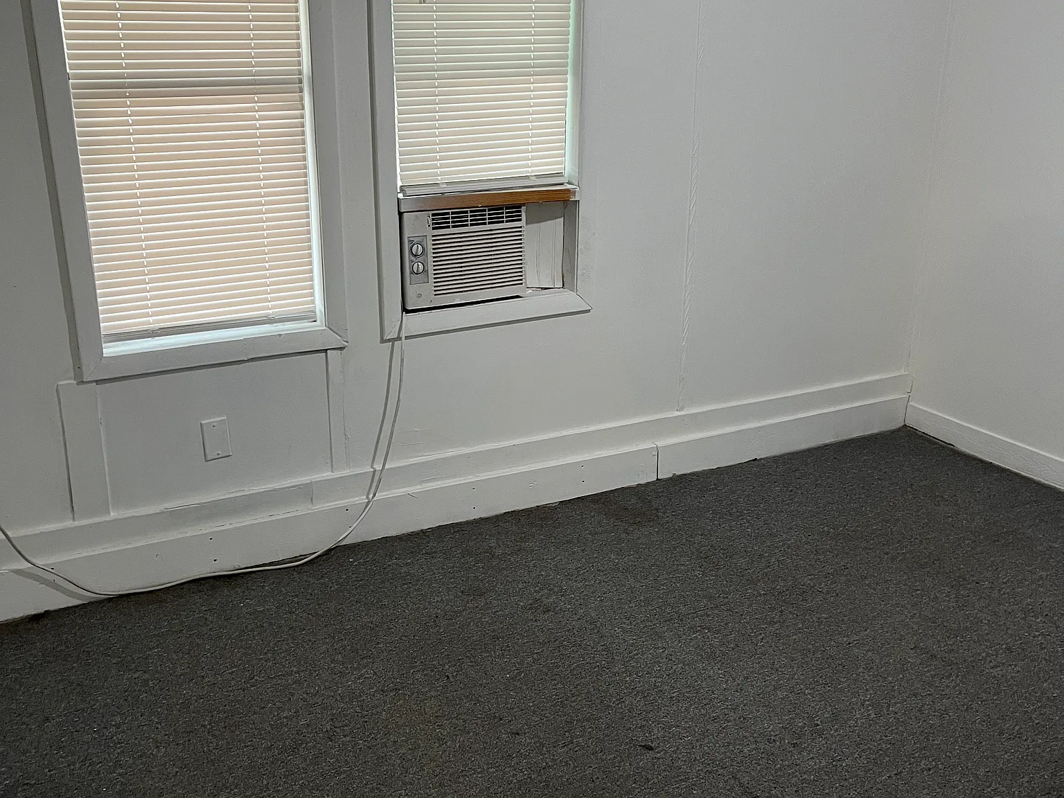 2 bed, 750 sqft, $900 — Photo 4