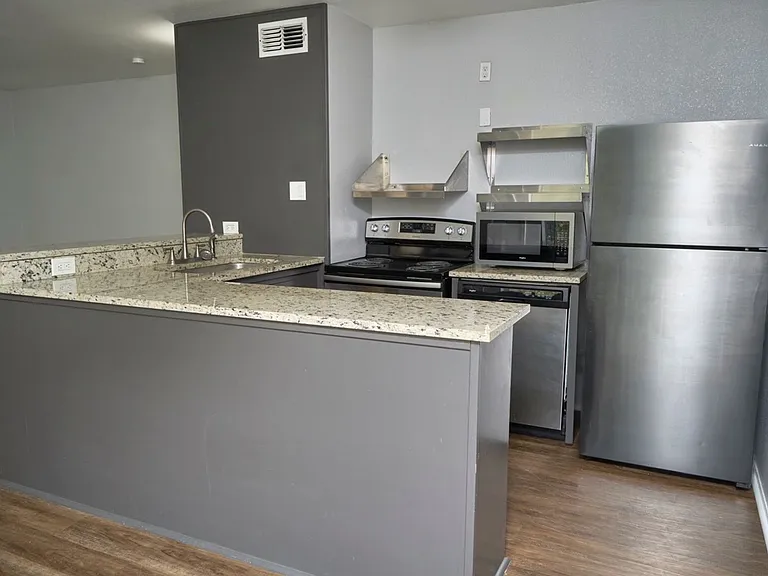 133 Parland Pl — Photo 25