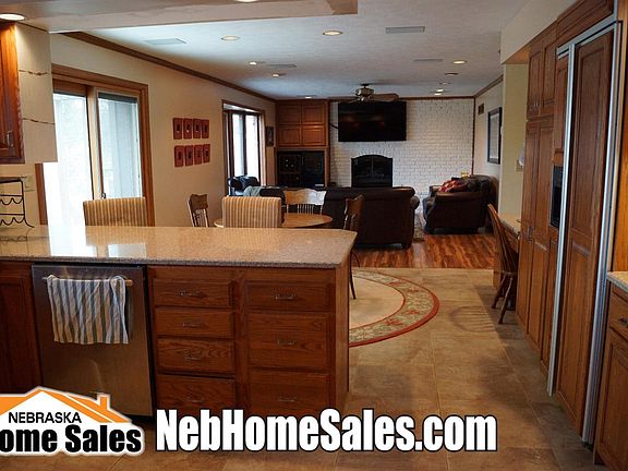 4th image of 7521 Whitestone Dr
