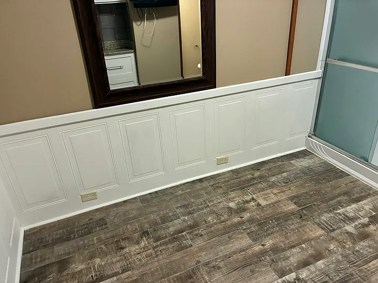 327 Shanklin Rd #C — Photo 8
