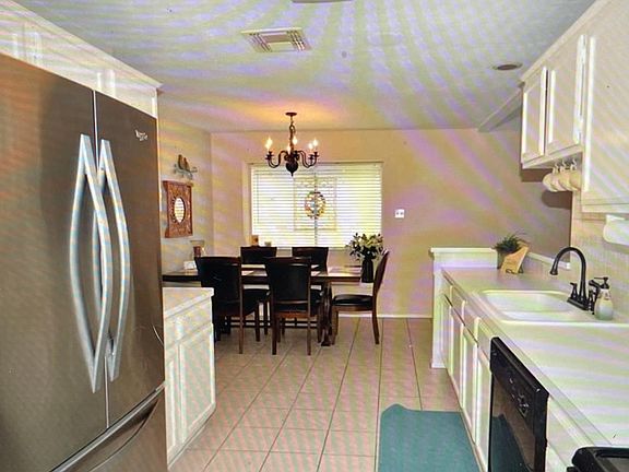 2nd image of 420 Windhollow Cir