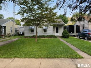 1828 N 21st St, Springfield, IL 62702