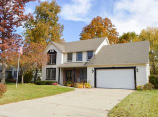 12111 32nd Ave, Pleasant Prairie, WI 53158