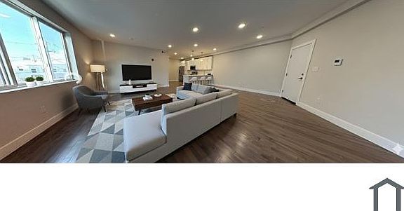 2nd image of 1631 Point Breeze Ave Unit 2F