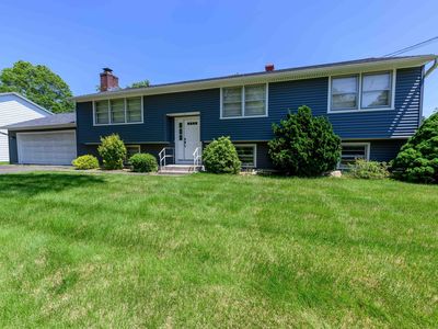 77 Hesse Road, Hamden, CT, 06517