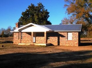 24626 Walker Sanders Rd, Mantee, MS 39751