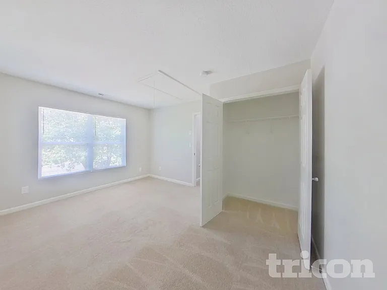 412 Bent Leaf Ct — Photo 11